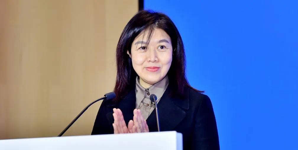 成都市政协副主席田蓉落马：仕途四十载，终究难逃纪委调查