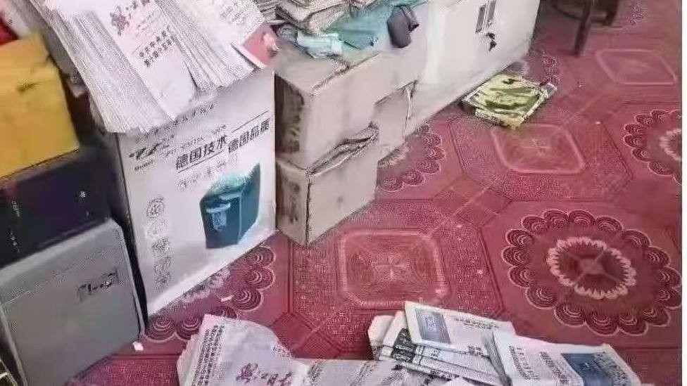 “党报”的最终归宿：从官员书桌到废品站的短暂旅程
